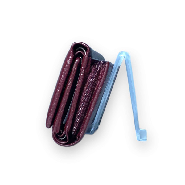 Элегантный женский кошелек, кожаный, бордовый цвет Элегантный женский кошелек, кожаный, бордовый цвет