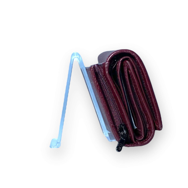 Элегантный женский кошелек, кожаный, бордовый цвет Элегантный женский кошелек, кожаный, бордовый цвет