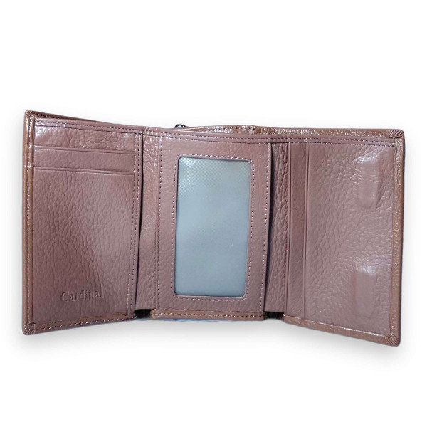 Кожаный женский кошелек, бежевый Кожаный женский кошелек, бежевый