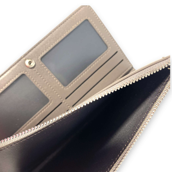 Женский кошелек Saralyn экокожа 1 отделение 8 ячеек для карт размер: 20*11*3 см бежево-серый Женский кошелек Saralyn экокожа 1 отделение 8 ячеек для карт размер: 20*11*3 см бежево-серый