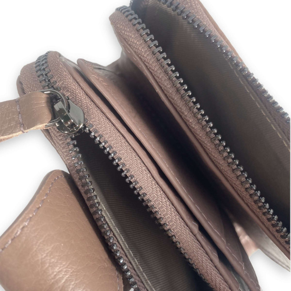 Стильный кошелек из натуральной кожи, коричневый, 2 отделения для купюр Стильный кошелек из натуральной кожи, коричневый, 2 отделения для купюр