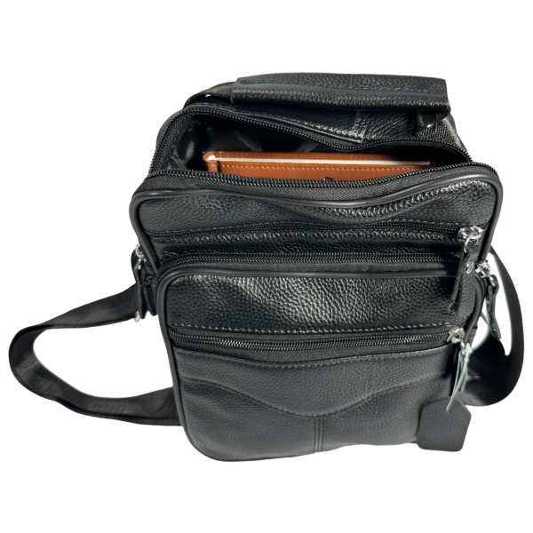 Кожаная сумка через плечо на пять отделений, 5 л, функциональная, черная Кожаная сумка через плечо на пять отделений, 5 л, функциональная, черная