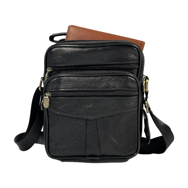 Кожаная мужская сумка через плечо, черная, пять отделений Кожаная мужская сумка через плечо, черная, пять отделений