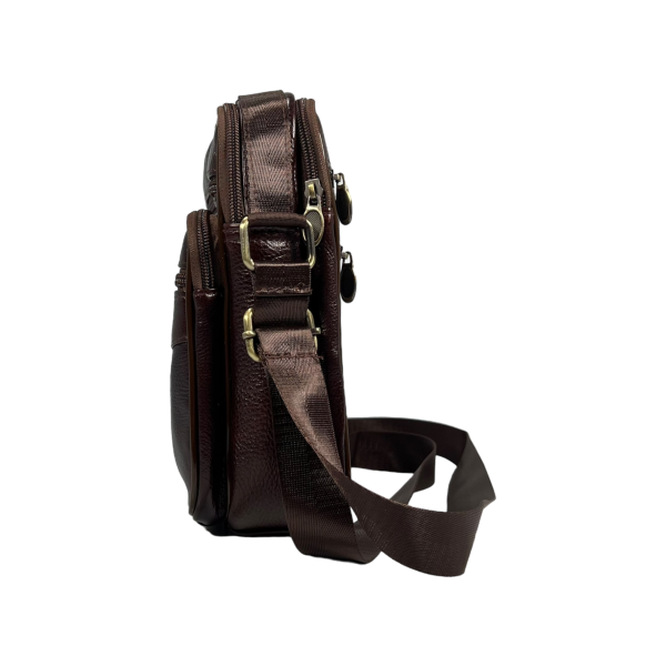 Классическая сумка через плечо на пять отделений, кожаная, 4 л Классическая сумка через плечо на пять отделений, кожаная, 4 л