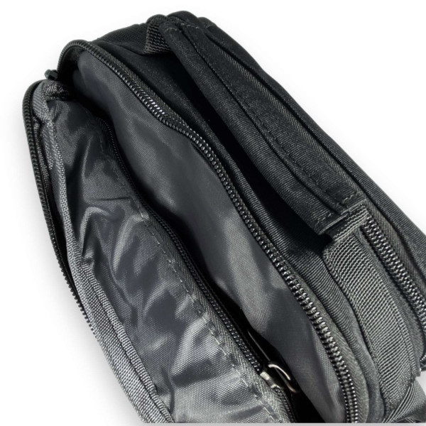 Сумка мужская через плечо Gorangd, два отделения, два фронтальных кармана задний карман размер 20*15*10см черная Сумка мужская через плечо Gorangd, два отделения, два фронтальных кармана задний карман размер 20*15*10см черная