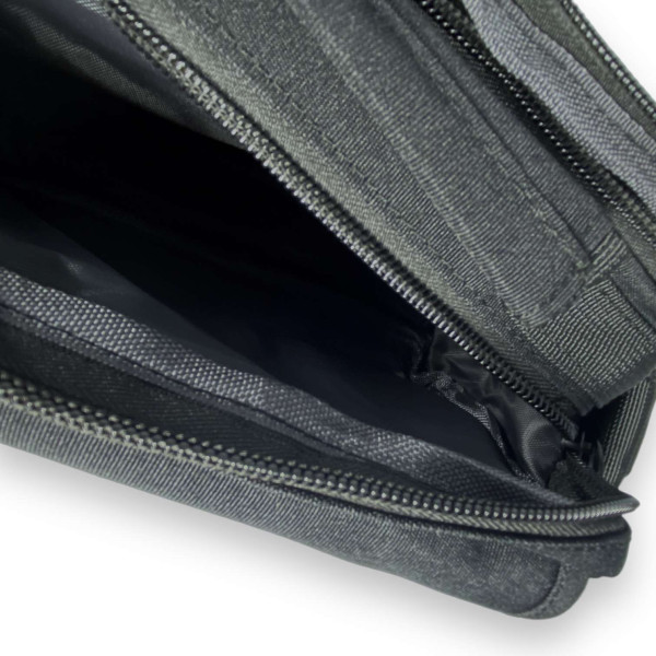 Сумка мужская через плечо Gorangd, два отделения, два фронтальных кармана задний карман размер 20*15*10см черная Сумка мужская через плечо Gorangd, два отделения, два фронтальных кармана задний карман размер 20*15*10см черная