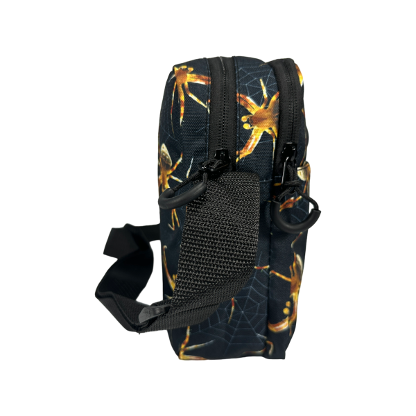 Удобная и практичная сумка через плечо BagWay на три отделения, принт 13 Удобная и практичная сумка через плечо BagWay на три отделения, принт 13