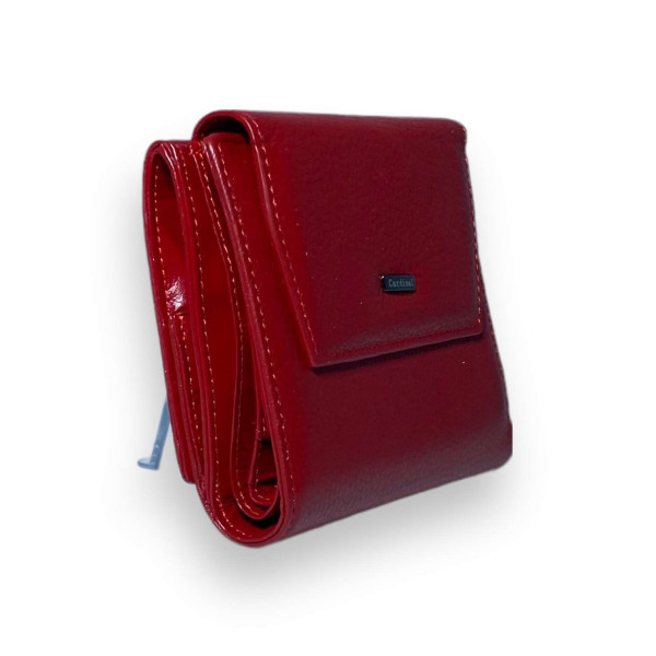 Стильный кошелек из натуральной кожи, с кнопочной застежкой, красный Стильный кошелек из натуральной кожи, с кнопочной застежкой, красный