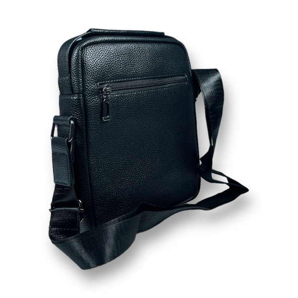 Сумка через плечо, 1 отделение, черная, кожаная, дополнительние отделения Сумка через плечо, 1 отделение, черная, кожаная, дополнительние отделения