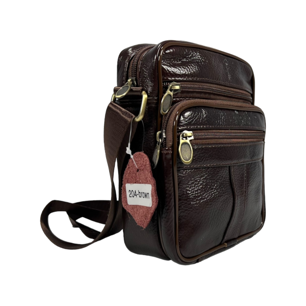Елегантна шкіряна сумка через плече на чотири відділення, 3 л, коричнева Елегантна шкіряна сумка через плече на чотири відділення, 3 л, коричнева