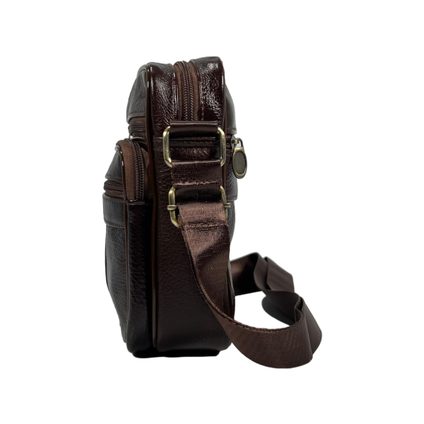 Елегантна шкіряна сумка через плече на чотири відділення, 3 л, коричнева Елегантна шкіряна сумка через плече на чотири відділення, 3 л, коричнева