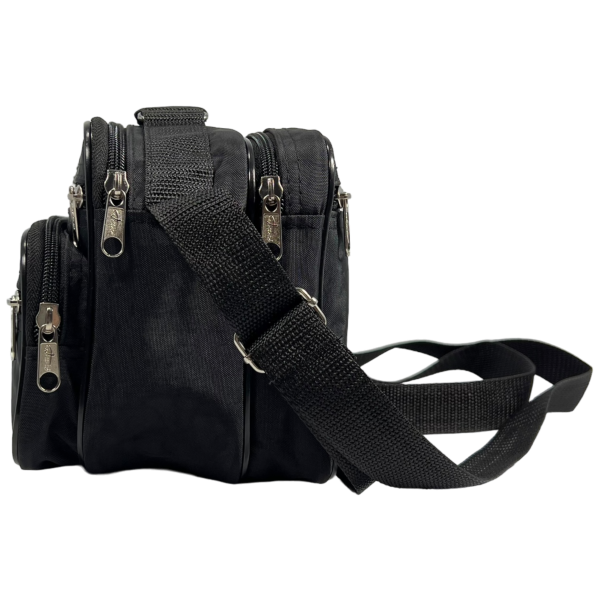 Прочная текстильная сумка через плечо на четыре отделения, 5 л, черная Прочная текстильная сумка через плечо на четыре отделения, 5 л, черная