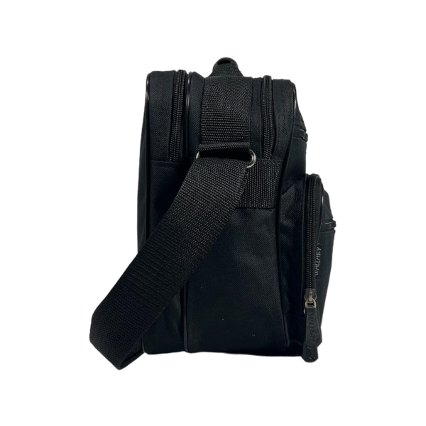 Сумка через плечо на пять отделений, простой и удобный дизайн, черная Сумка через плечо на пять отделений, простой и удобный дизайн, черная