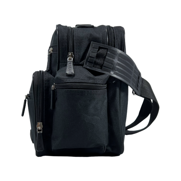 Сумка через плече українського виробника на 4 відділення, функціональна, чорна Сумка через плече українського виробника на 4 відділення, функціональна, чорна