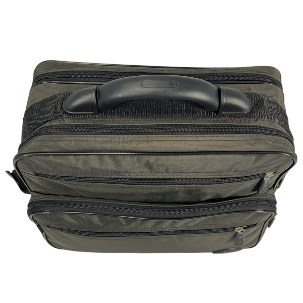 Сумка через плече з текстилю на п'ять відділень, виробник Україна, колір хакі Сумка через плече з текстилю на п'ять відділень, виробник Україна, колір хакі