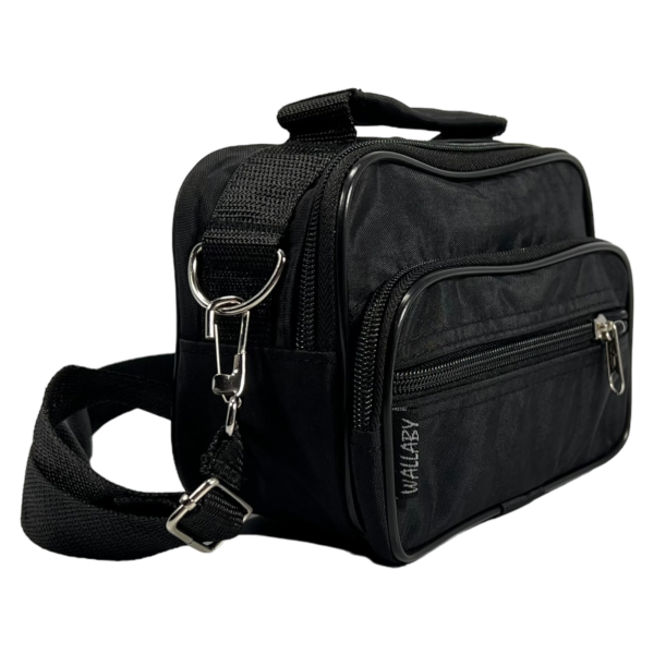 Текстильна сумка через плече українського виробника на три відділення, чорна Текстильна сумка через плече українського виробника на три відділення, чорна