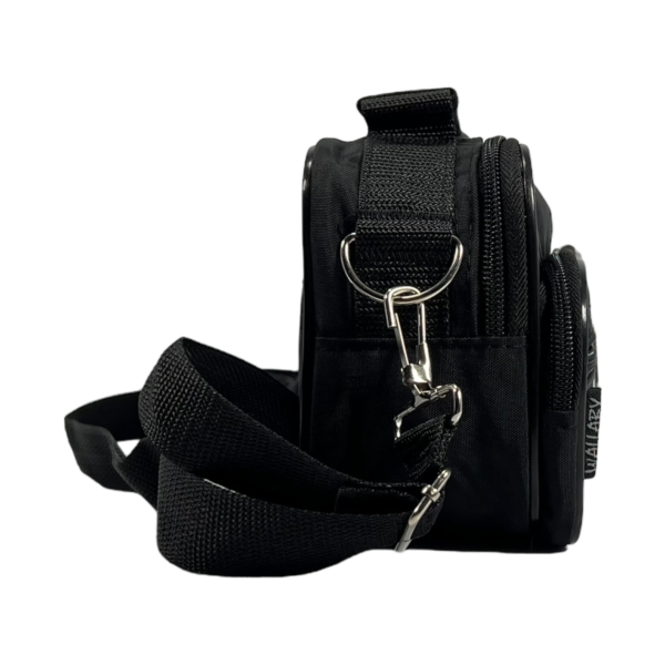 Текстильна сумка через плече українського виробника на три відділення, чорна Текстильна сумка через плече українського виробника на три відділення, чорна