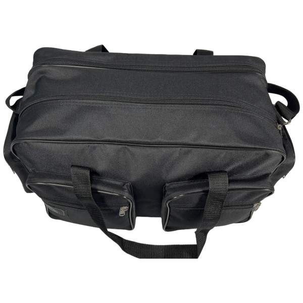 Вместительность и функциональная сумка через плечо на четыре отделения, 22 л, черная Вместительность и функциональная сумка через плечо на четыре отделения, 22 л, черная