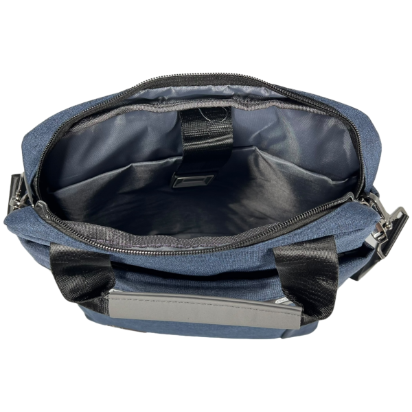 Стильна та практична сумка через плече на три відділення синього кольору