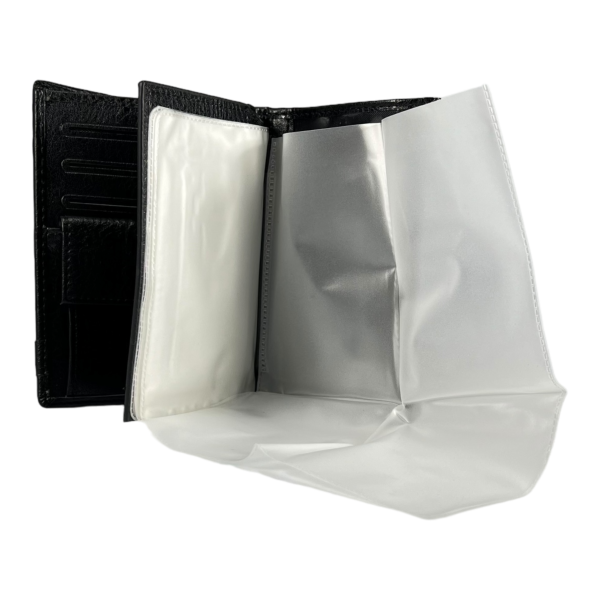 Мужской кошелек с 3 отделами для купюр и монетнецей