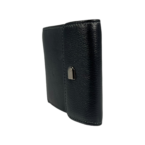 Стильный мужской кошелек из натуральной кожи, цвет черный.