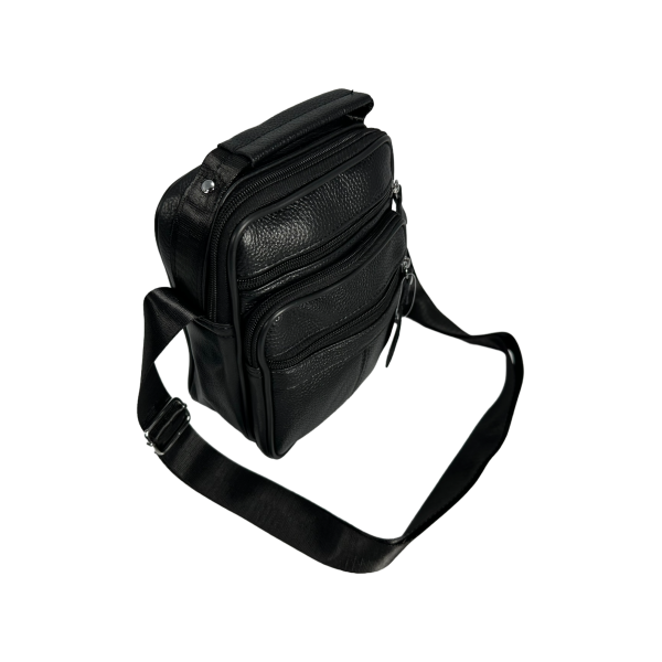Практичная и универсальная сумка через плечо на 5 отделений, 5 л, черная Практичная и универсальная сумка через плечо на 5 отделений, 5 л, черная