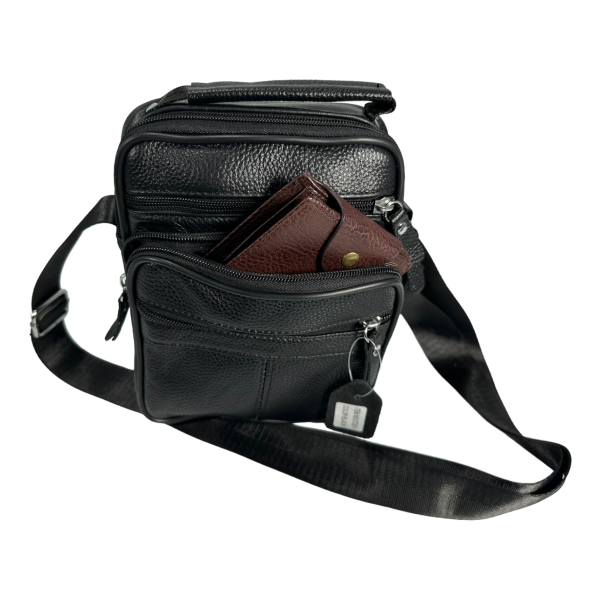 Практичная и универсальная сумка через плечо на 5 отделений, 5 л, черная Практичная и универсальная сумка через плечо на 5 отделений, 5 л, черная