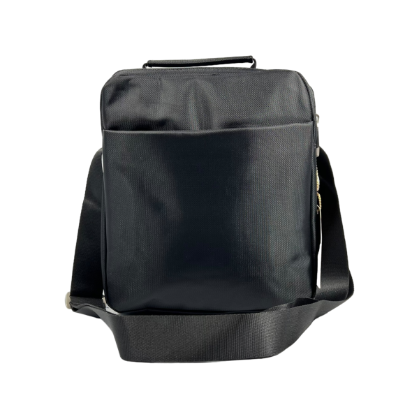 Универсальная и удобная сумка через плечо четыре отделения, 6 л, черная Универсальная и удобная сумка через плечо четыре отделения, 6 л, черная