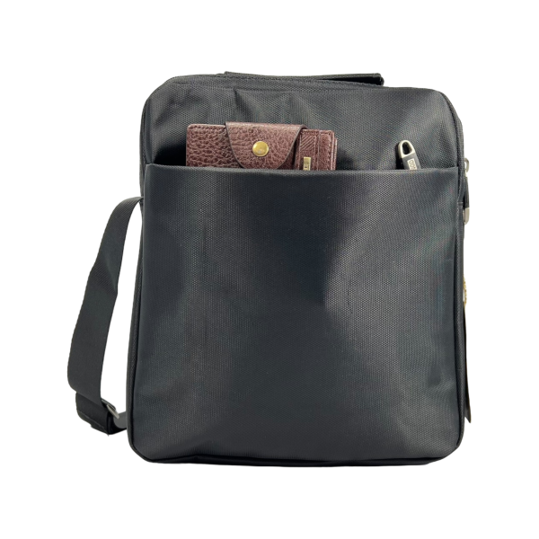 Универсальная и удобная сумка через плечо четыре отделения, 6 л, черная Универсальная и удобная сумка через плечо четыре отделения, 6 л, черная