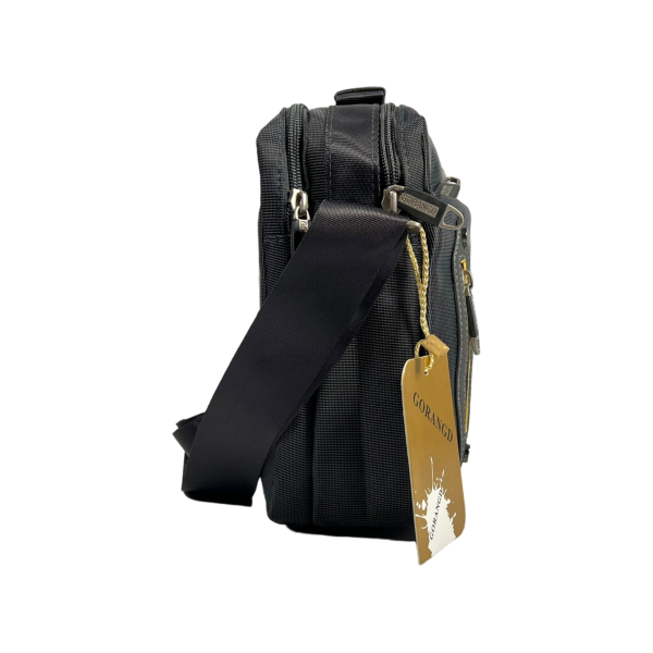 Текстильная сумка через плечо на четыре отделения, застежка на молнии, черная Текстильная сумка через плечо на четыре отделения, застежка на молнии, черная