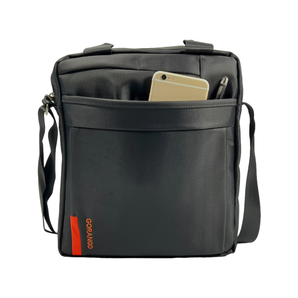 Практичная сумка через плечо на три отделения, водонепроницаемая ткань, черная Практичная сумка через плечо на три отделения, водонепроницаемая ткань, черная