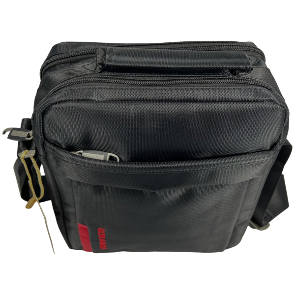 Сумка через плечо классического стиля на три отделения, 4 л, черная Сумка через плечо классического стиля на три отделения, 4 л, черная