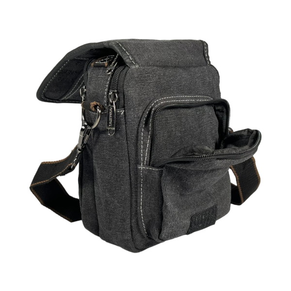 Сумка через плечо на пять отделений, 3 л, основная застежка на молнии, черная Сумка через плечо на пять отделений, 3 л, основная застежка на молнии, черная