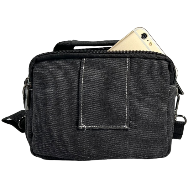 Брезентова та водонепроникна сумка через плече на три відділення чорного кольору Брезентова та водонепроникна сумка через плече на три відділення чорного кольору
