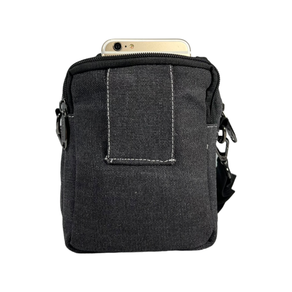 Комфортная и практичная сумка через плечо, брезентовая, 4 отделения, цвет черный Комфортная и практичная сумка через плечо, брезентовая, 4 отделения, цвет черный