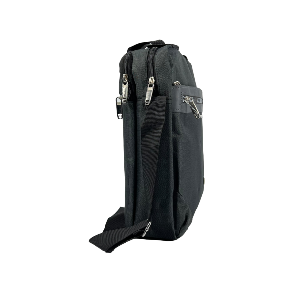 Сумка через плечо на четыре отделения, специальный карман для планшета, черная Сумка через плечо на четыре отделения, специальный карман для планшета, черная