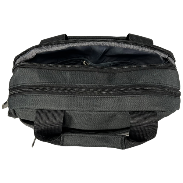 Сумка через плечо на четыре отделения, специальный карман для планшета, черная Сумка через плечо на четыре отделения, специальный карман для планшета, черная