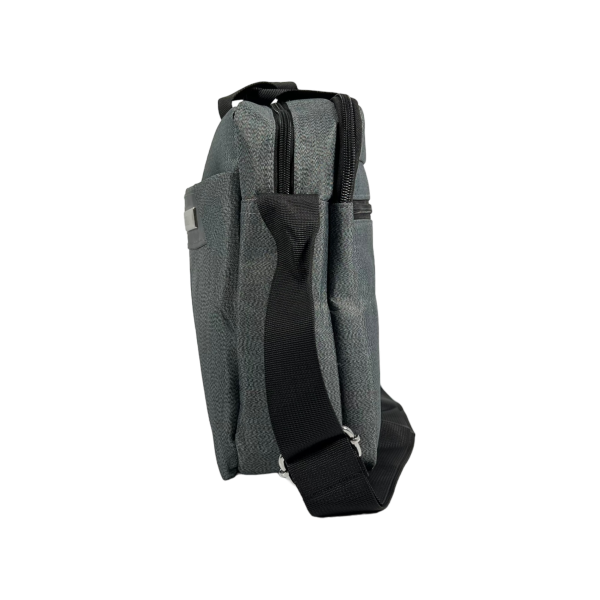 Вместительная мужская сумка через плечо на три отделения, 8 л, серая Вместительная мужская сумка через плечо на три отделения, 8 л, серая