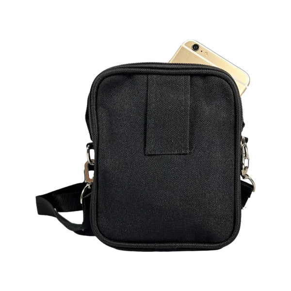 Компактная и практичная сумка через плечо на четыре отделения, крепкая, черная Компактная и практичная сумка через плечо на четыре отделения, крепкая, черная