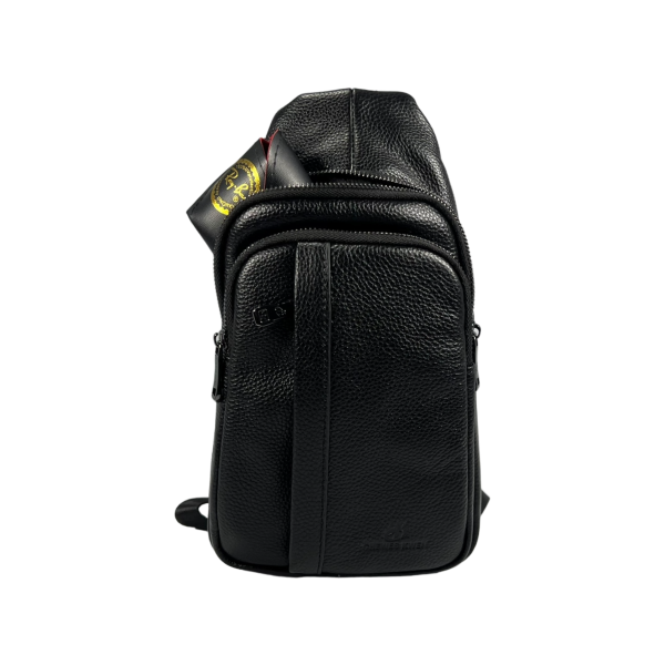 Кожаная мужская сумка-слинг на три отделения черного цвета Кожаная мужская сумка-слинг на три отделения черного цвета