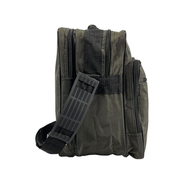 Водонепроникна сумка через плече на чотири відділення захисного кольору хакі Водонепроникна сумка через плече на чотири відділення захисного кольору хакі