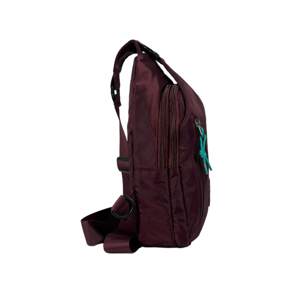 Женская сумка на четыре отделения трендового цвета бургунди Женская сумка на четыре отделения трендового цвета бургунди