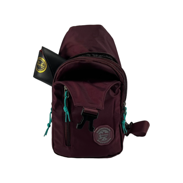 Женская сумка на четыре отделения трендового цвета бургунди Женская сумка на четыре отделения трендового цвета бургунди