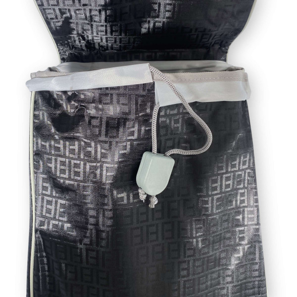 Сумка-тележка на колесах, одно отделение, задняя карман, уплотненное дно, размер: 55*34*20см, черный, принт 4