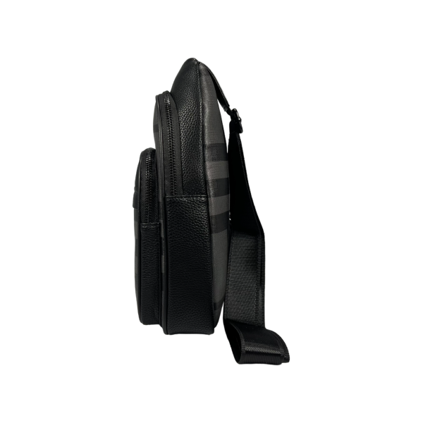 Стильная мужская сумка-слинг, вместительная, функциональная, 3 отделения, серая Стильная мужская сумка-слинг, вместительная, функциональная, 3 отделения, серая