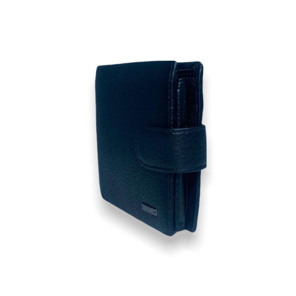 Мужской кожаный кошелек на три отдела для купюр, черный Мужской кожаный кошелек на три отдела для купюр, черный