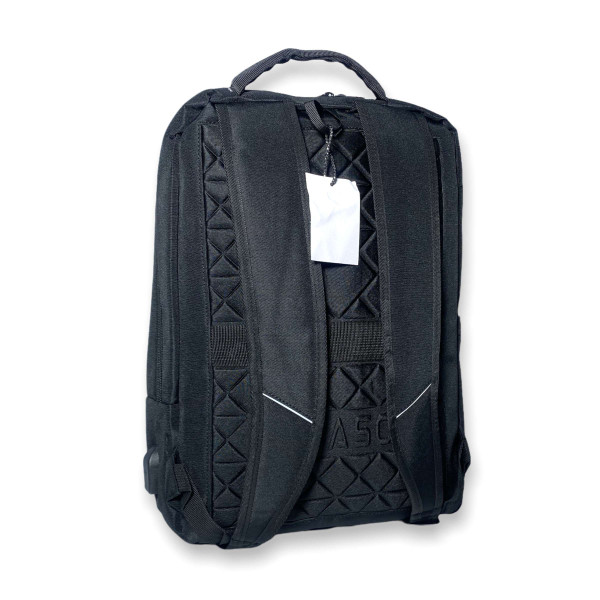 Міський рюкзак 15 л, USB слот, 1 відділення, бокова кишеня, чорного кольору