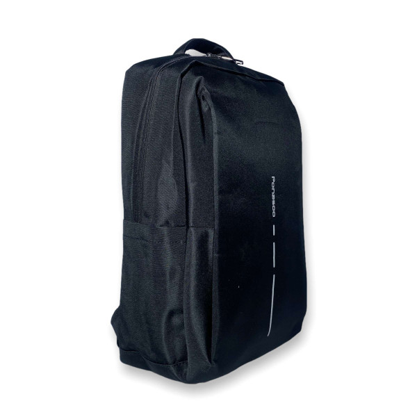 Міський рюкзак 15 л, USB слот, 1 відділення, бокова кишеня, чорного кольору