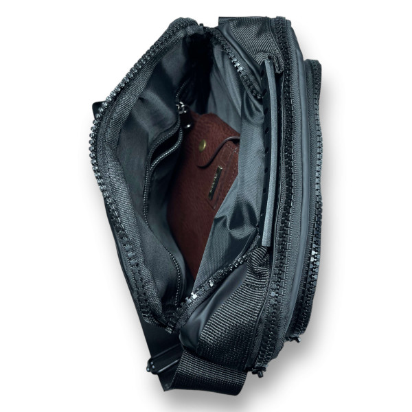 Стильная и практичная мужская сумка, 5 л, 2 отделения, черная Стильная и практичная мужская сумка, 5 л, 2 отделения, черная