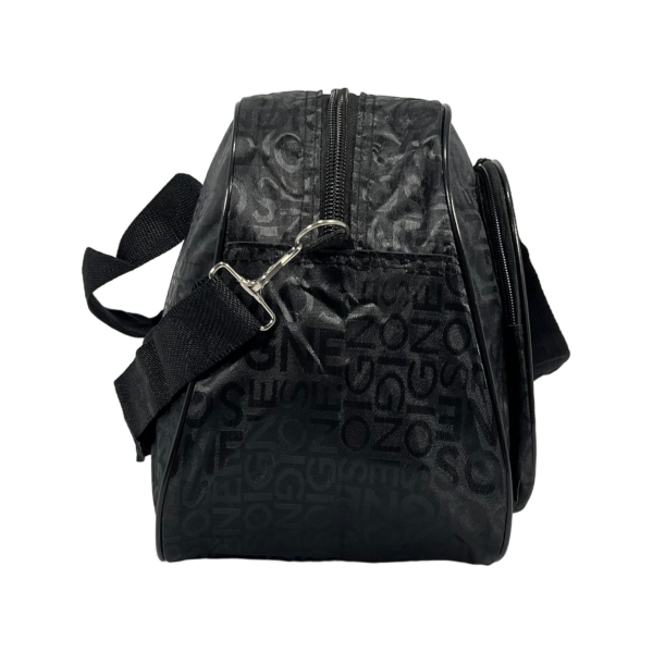 Дорожная сумка-саквояж на два отделения, 32 л, черная Дорожная сумка-саквояж на два отделения, 32 л, черная